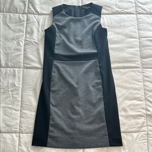 Banana Republic Black & Gray Shift Dress - Size 0 Petite